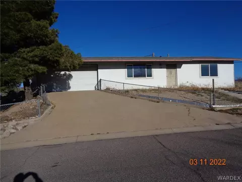 902 Main St, Kingman, AZ 86401 photo 1