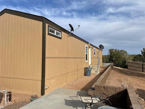 18652 E Globe Willow Dr, Kingman, AZ 86401 photo 4
