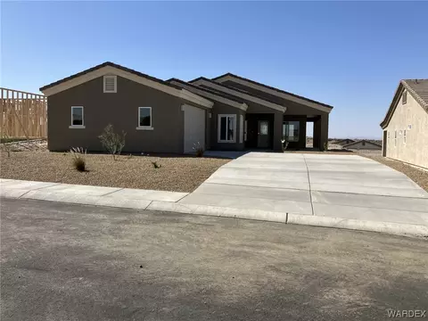 2664 Cross Timbers Trl, Bullhead City, AZ 86442