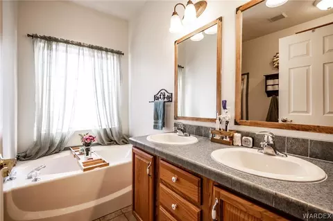 2371 E Ramirez Cir, Kingman, AZ 86409 photo 22
