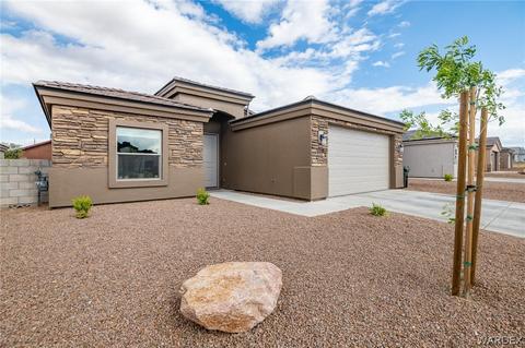 3404 N Apache St, Kingman, AZ 86401 photo 2