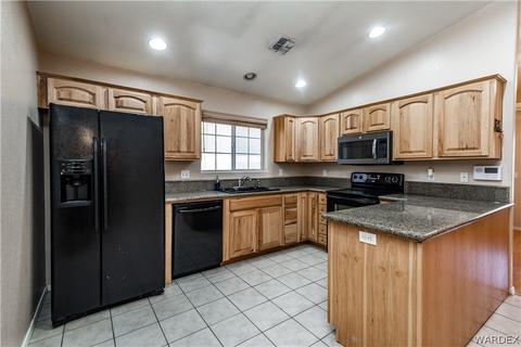 3052 Mallory Loop, Kingman, AZ 86401 photo 8