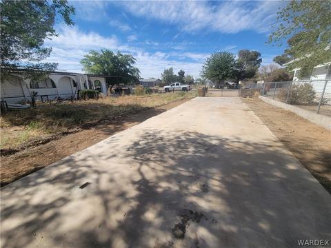 2630 E Packard Ave, Kingman, AZ 86409 photo 4