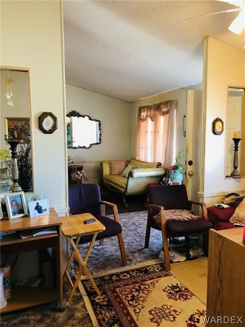 2005 E Shadow Ln, Yucca, AZ 86438 photo 14