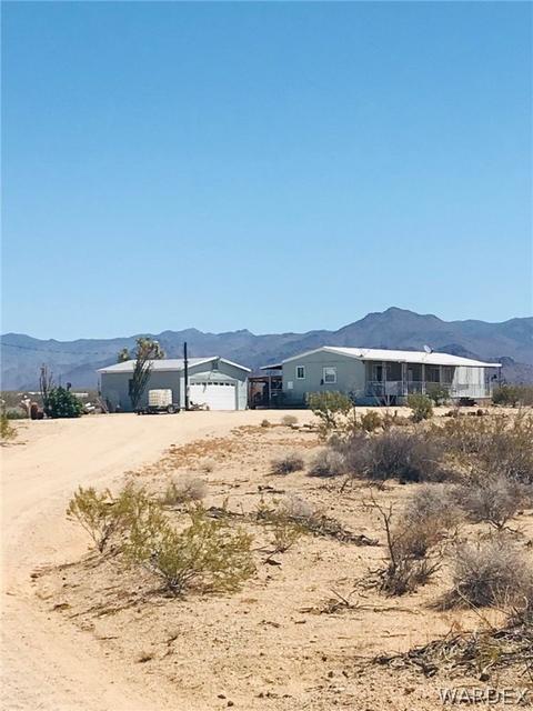2005 E Shadow Ln, Yucca, AZ 86438