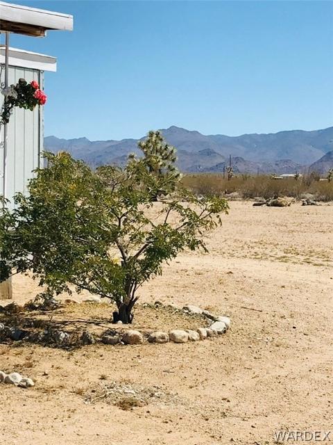 2005 E Shadow Ln, Yucca, AZ 86438 photo 43