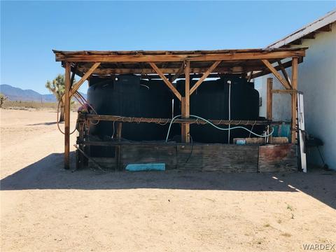 2005 E Shadow Ln, Yucca, AZ 86438 photo 9