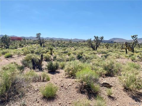 27401 N Peach Dr, Meadview, AZ 86444