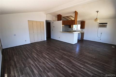 542 E Berk Ave, Kingman, AZ 86409 photo 4