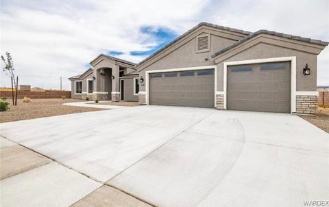 2075 Comanche Dr, Kingman, AZ 86401 photo 1