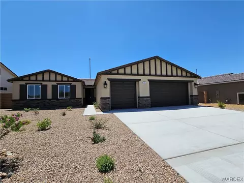 410 Mcalister Dr, Bullhead City, AZ 86442