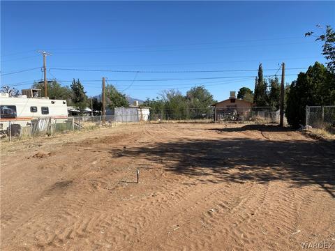 3186 E Hearne Ave, Kingman, AZ 86409 photo 2