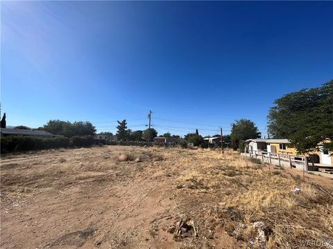 3179 E Snavely Ave, Kingman, AZ 86409 photo 2