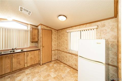 1480 E Devlin Ave, Kingman, AZ 86409 photo 11
