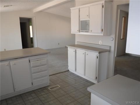 725 E Bishop Dr, Meadview, AZ 86444 photo 23