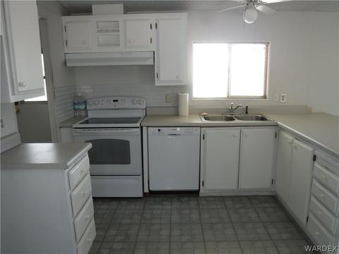 725 E Bishop Dr, Meadview, AZ 86444 photo 24