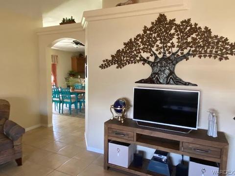 950 Mountain View Dr, Kingman, AZ 86409 photo 7