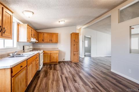 3012 E Ames Ave, Kingman, AZ 86409 photo 9