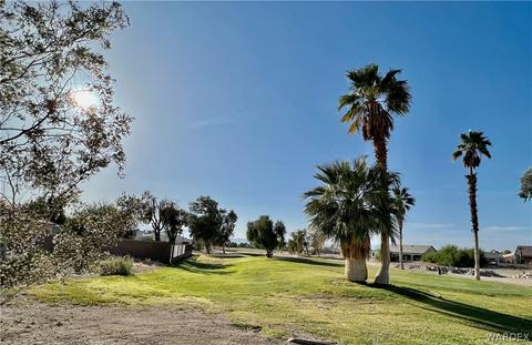 1981 E Fairway Pl, Fort Mohave, AZ 86426