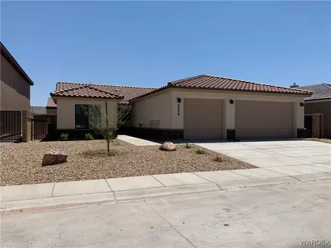 6058 S Recreation Ave, Fort Mohave, AZ 86426