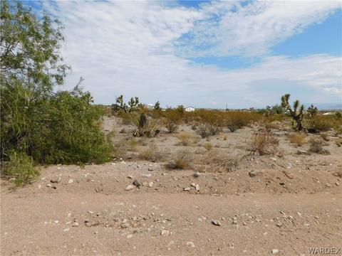 215 E Sumner Dr, Meadview, AZ 86444 photo 1
