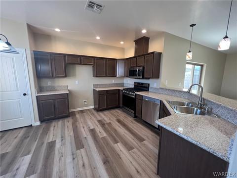 3868 E Mcvicar Ave, Kingman, AZ 86409 photo 9