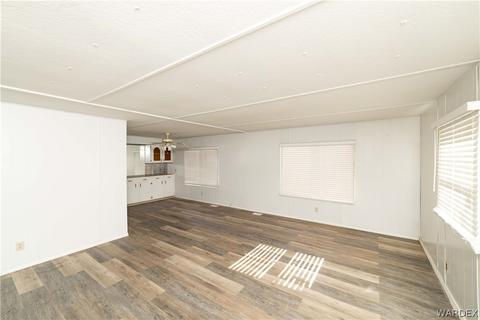 425 E Windsor Ave, Kingman, AZ 86409 photo 10
