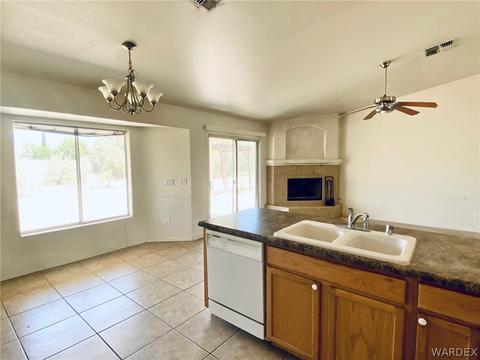 3944 E Snavely Cir, Kingman, AZ 86409 photo 9
