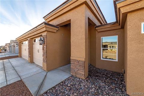 2226 Dollarhide Dr, Kingman, AZ 86409 photo 2