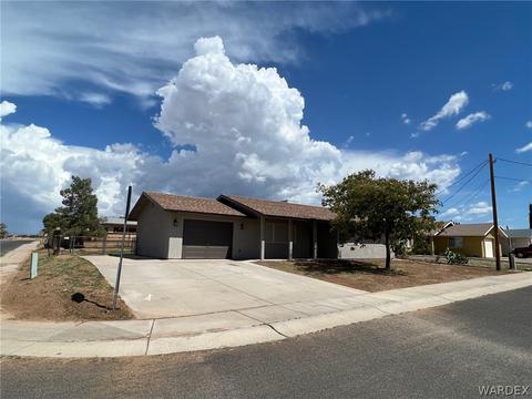 3262 N Apache St, Kingman, AZ 86401 photo 2
