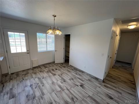 3262 N Apache St, Kingman, AZ 86401 photo 8