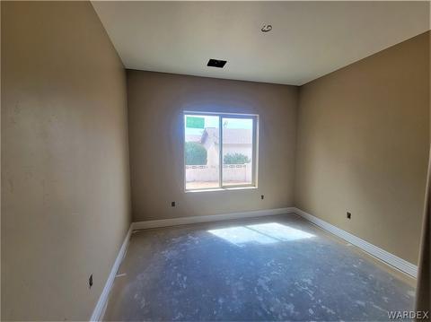 7796 E Devils Arch Dr, Kingman, AZ 86401 photo 8