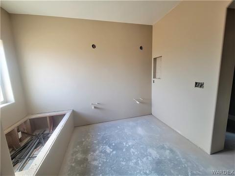 7796 E Devils Arch Dr, Kingman, AZ 86401 photo 15