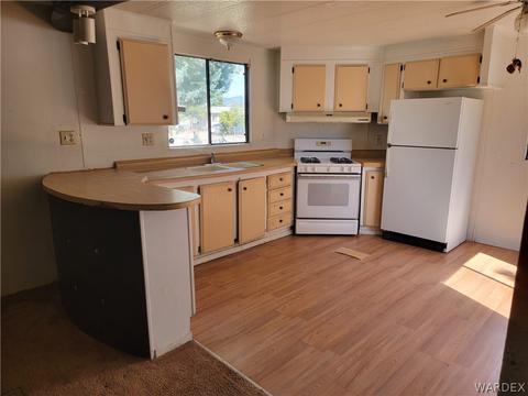 2710 E Packard Ave, Kingman, AZ 86409 photo 7