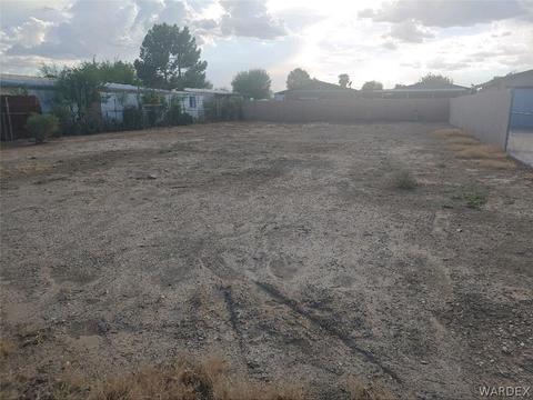 8145 S Evergreen Dr, Mohave Valley, AZ 86440