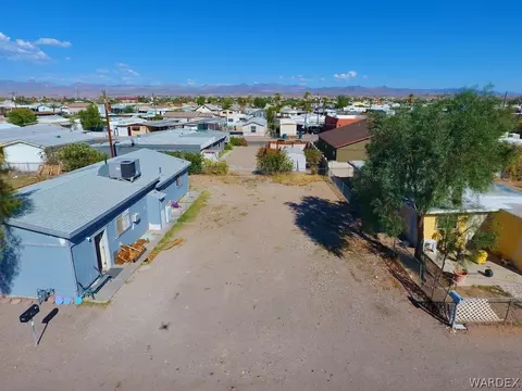 1956 Artesia Dr, Bullhead City, AZ 86442