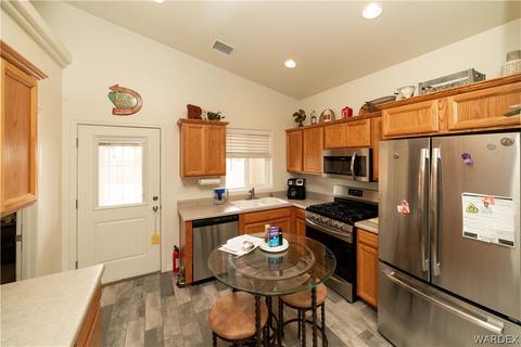 3203 E Packard Ave, Kingman, AZ 86409 photo 10