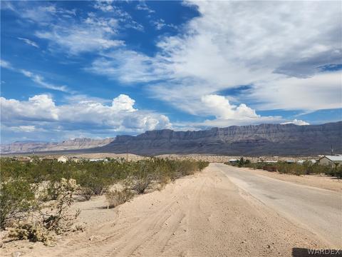 415 E Sumner Dr, Meadview, AZ 86444 photo 4