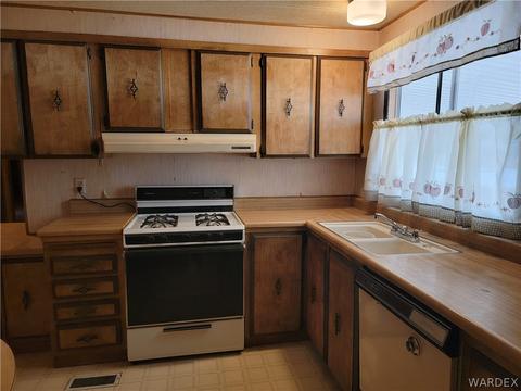 2040 E Devlin Ave, Kingman, AZ 86409 photo 8