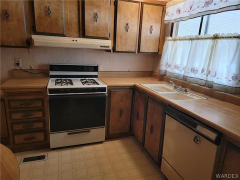 2040 E Devlin Ave, Kingman, AZ 86409 photo 9