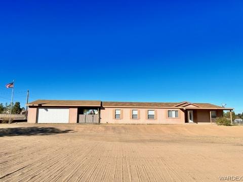 4200 N Shadow Rd, Kingman, AZ 86409 photo 2