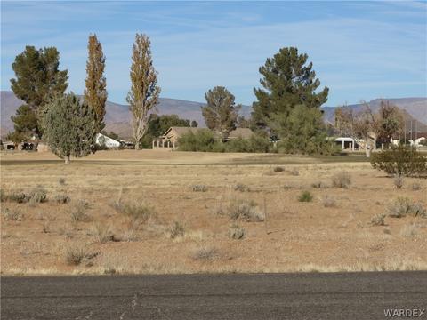 7921 E Saddleback Dr, Kingman, AZ 86401