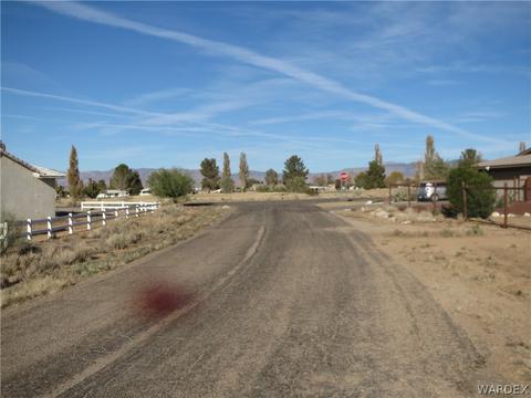 7921 E Saddleback Dr, Kingman, AZ 86401 photo 7