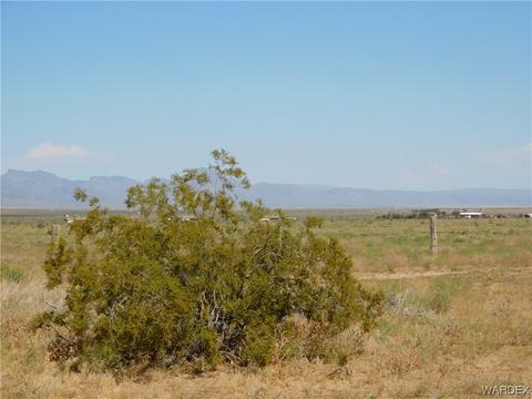 7062 E Blackjack Dr, Kingman, AZ 86401