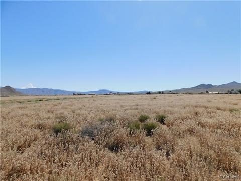 000 E Winchester Dr, Kingman, AZ 86409 photo 2