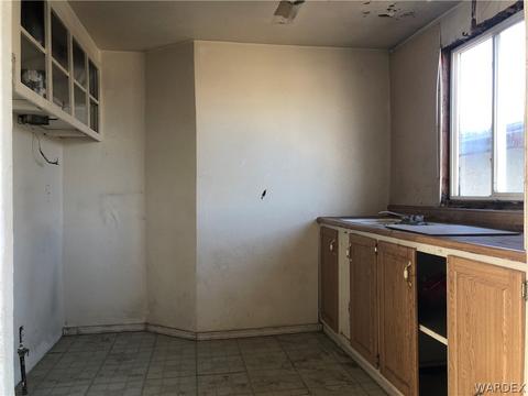 4361 N Eagle Dr, Kingman, AZ 86409 photo 4