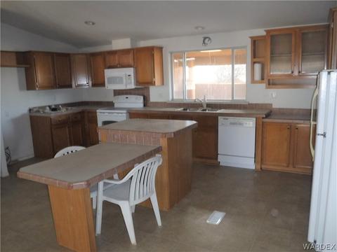 30310 N Haystack Dr, Meadview, AZ 86444 photo 16