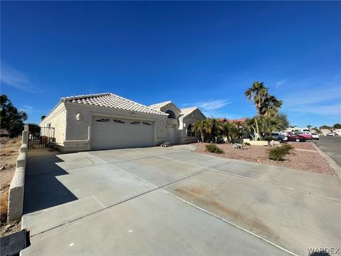 5733 S Desert Lakes Dr, Fort Mohave, AZ 86426