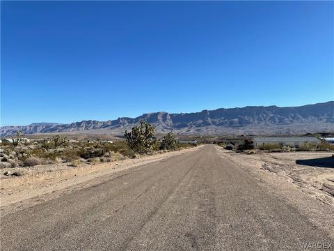 70 E Galloway Dr, Meadview, AZ 86444 photo 3