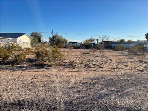 5472 E Huachuca, Topock, AZ 86436 photo 4